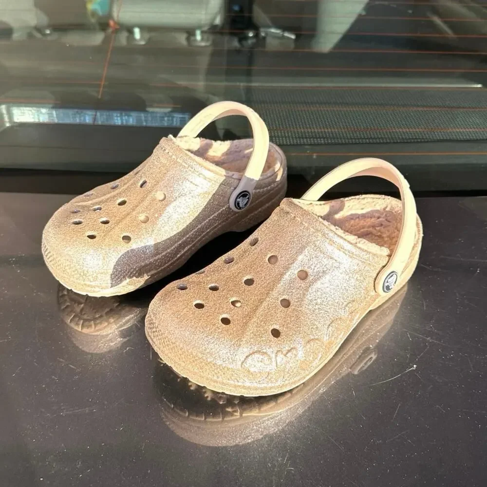 Crocs Little Kids Baya Lined Fuzzy Glitter Clogs Girls Size J 1 Gold‎